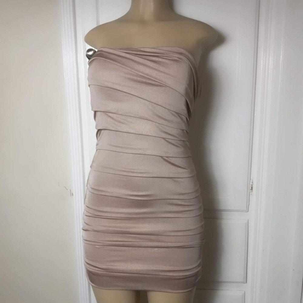 Speechless light brown party dress